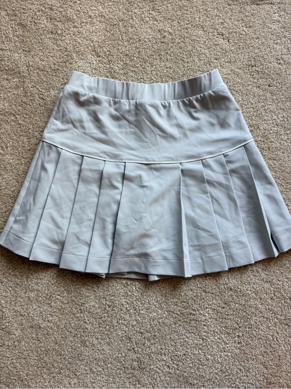 Varley Avan High Rise Light Gray Pleated Tennis Skirt, NWOT, Size XS
